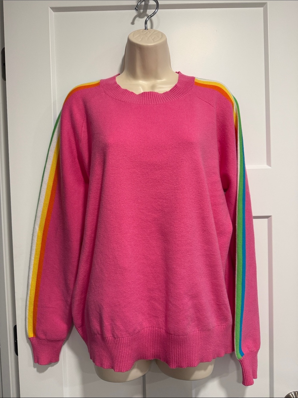 Avara Pink Rainbow Stripe Sleeve Knit Sweater Size Medium